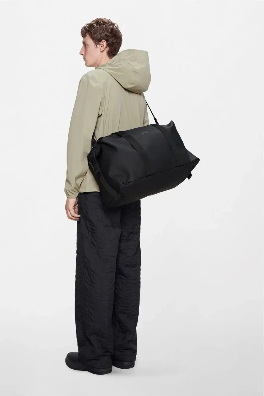 Rains Hilo Weekend Bag Black Waterproof Duffle Travel Gym NWT